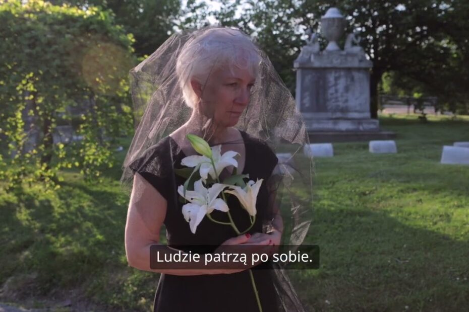 Blondynka Na Pogrzebie 5 blondynka na pogrzebie 1